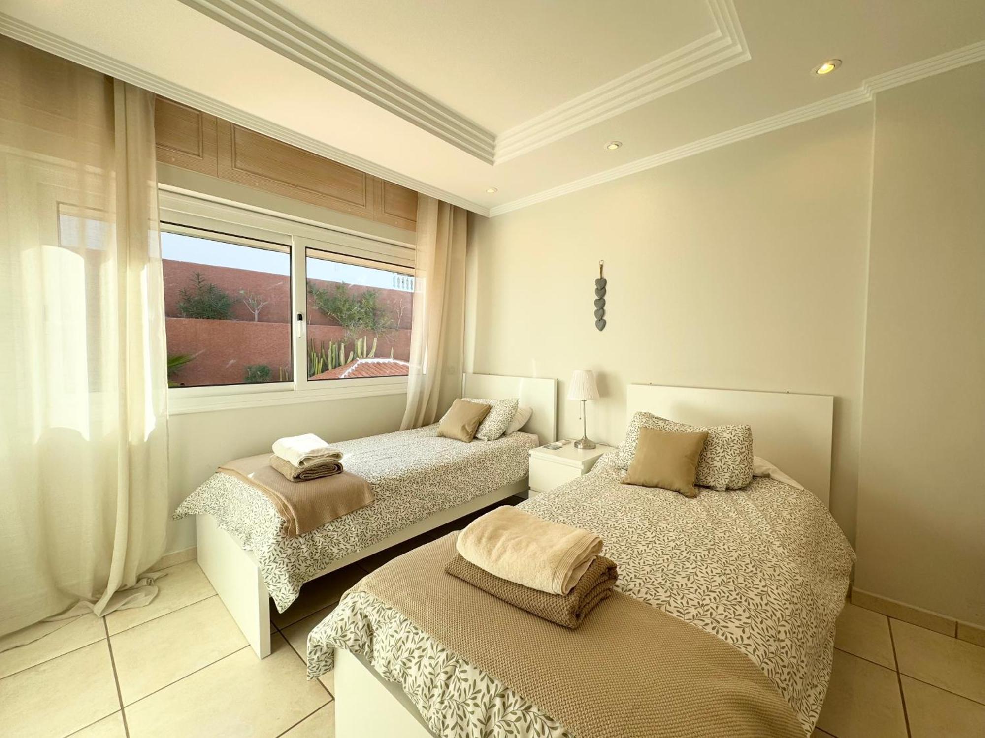 Villa Amorio A Spacious Modern Getaway With A Private Heated Pool & Sea Views Costa Adeje Dış mekan fotoğraf